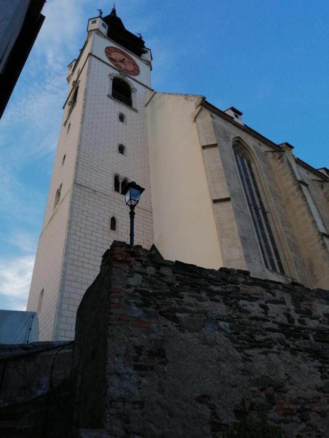 Kremsoase Apartment Bagian luar foto